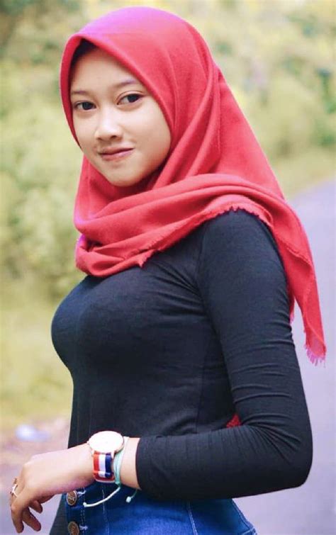 cewek jilbab ngentot|Free Jilbab Ngentot Porn